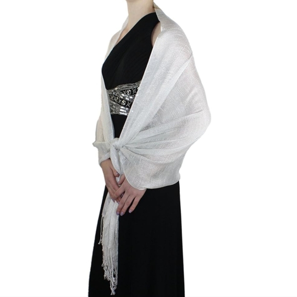 ❄️ Ted & Jack Hollywood Dreams Sparkling Metallic Scarf. Optic White. - Picture 2 of 5